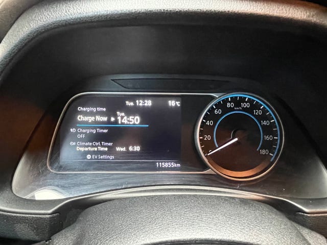 2018 NISSAN LEAF - 16