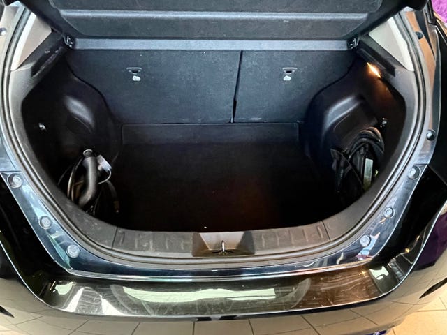 2018 NISSAN LEAF - 8
