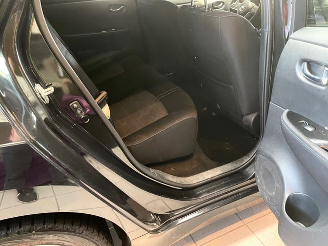2018 NISSAN LEAF - 33