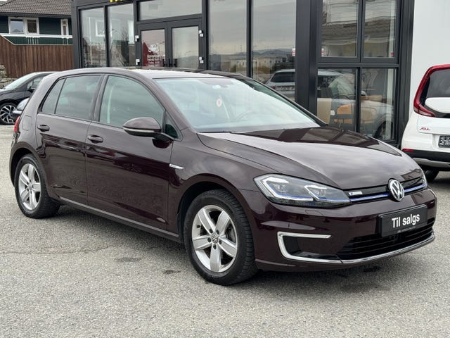 WVWZZZAUZJW911647 2018 VOLKSWAGEN GOLF-2