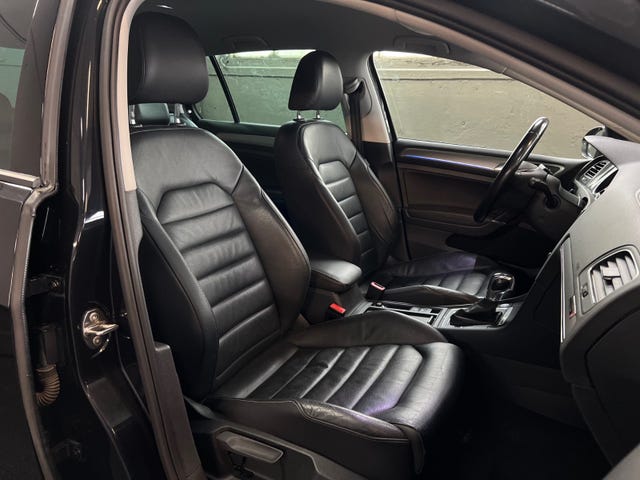 2015 VOLKSWAGEN GOLF - 19