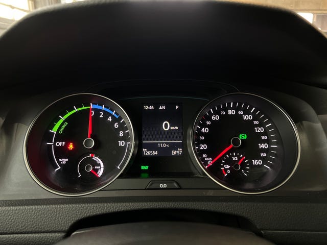 2015 VOLKSWAGEN GOLF - 12