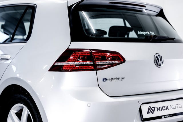 2015 VOLKSWAGEN GOLF - 12
