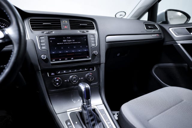 2015 VOLKSWAGEN GOLF - 21
