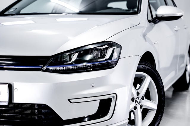 WVWZZZAUZFW907670 2015 VOLKSWAGEN GOLF-2