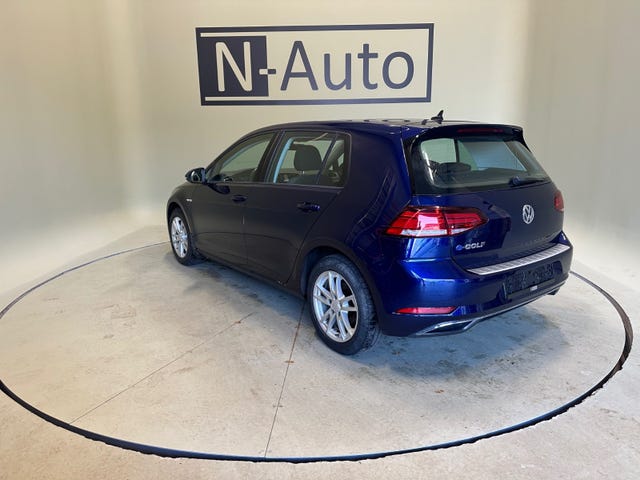 2018 VOLKSWAGEN GOLF - 23