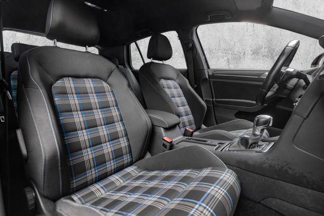 2018 VOLKSWAGEN GOLF - 15