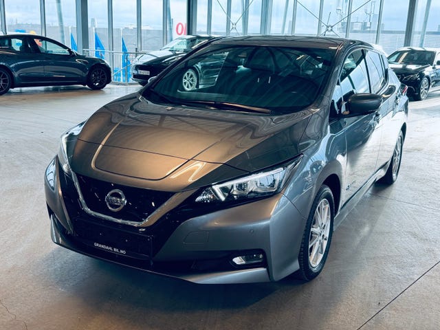 SJNFAAZE1U0032211 2018 NISSAN LEAF-1