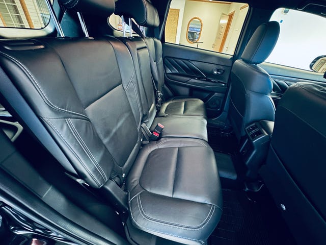 2020 MITSUBISHI OUTLANDER - 28