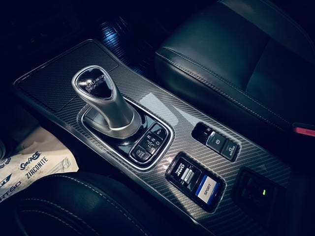 2020 MITSUBISHI OUTLANDER - 24
