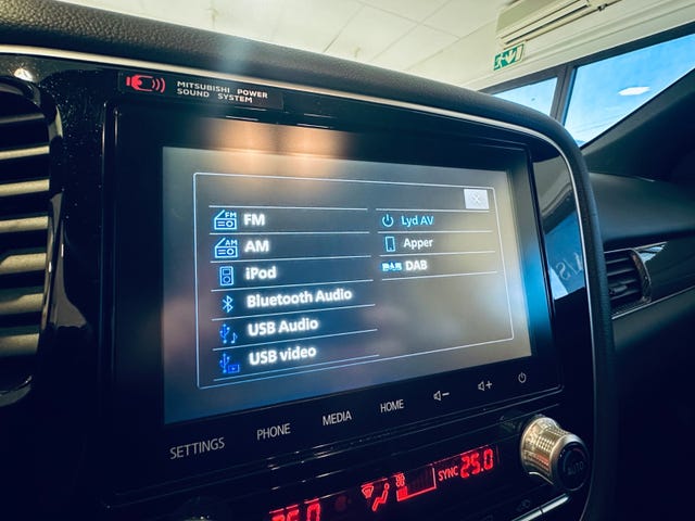 2020 MITSUBISHI OUTLANDER - 20