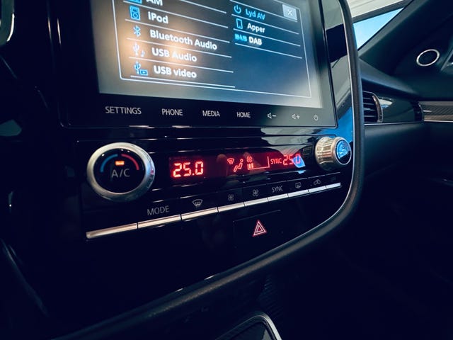 2020 MITSUBISHI OUTLANDER - 22