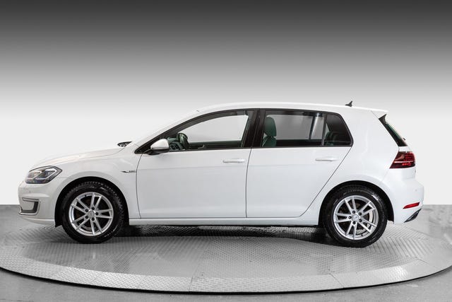 WVWZZZAUZK8900037 2019 VOLKSWAGEN GOLF-1