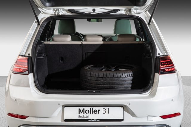 2019 VOLKSWAGEN GOLF - 8