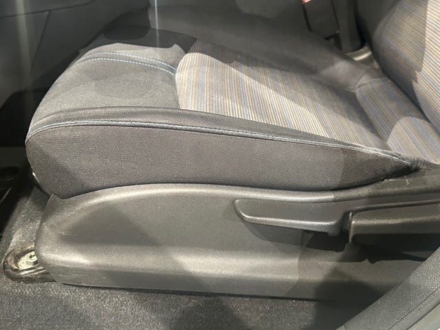 2018 NISSAN LEAF - 27