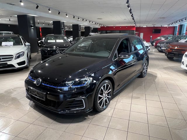 WVWZZZAUZHW850814 2018 VOLKSWAGEN GOLF-5