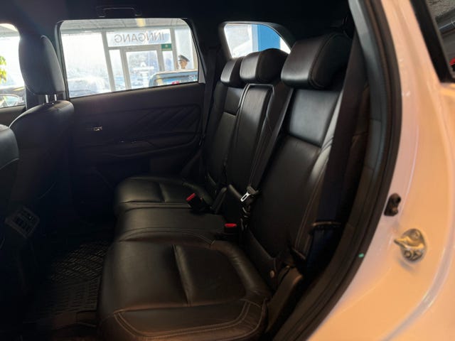 2020 MITSUBISHI OUTLANDER - 12