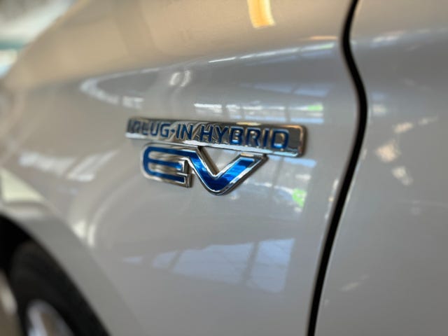 2020 MITSUBISHI OUTLANDER - 10
