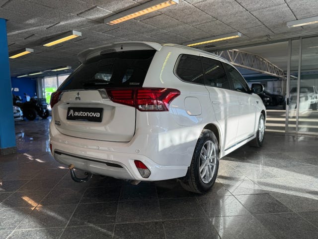 JMBXDGG3WLZ023165 2020 MITSUBISHI OUTLANDER-3