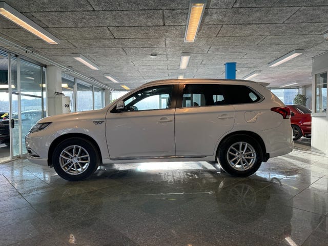 2020 MITSUBISHI OUTLANDER - 8