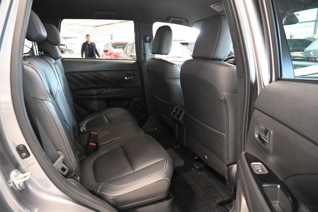 2020 MITSUBISHI OUTLANDER - 41
