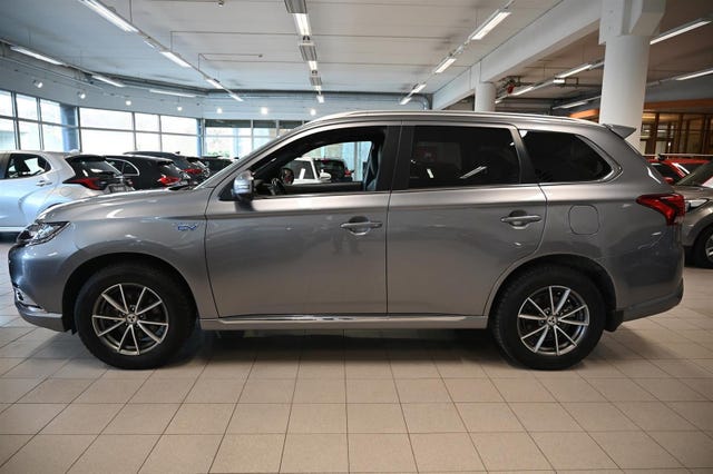 JMBXDGG3WLZ013808 2020 MITSUBISHI OUTLANDER-1