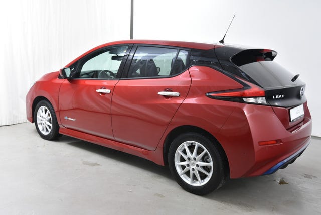 SJNFAAZE1U0024509 2018 NISSAN LEAF-1