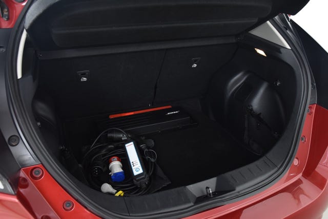 2018 NISSAN LEAF - 31
