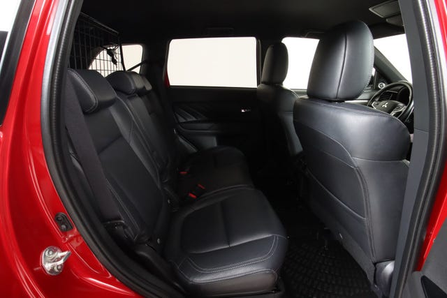2020 MITSUBISHI OUTLANDER - 11