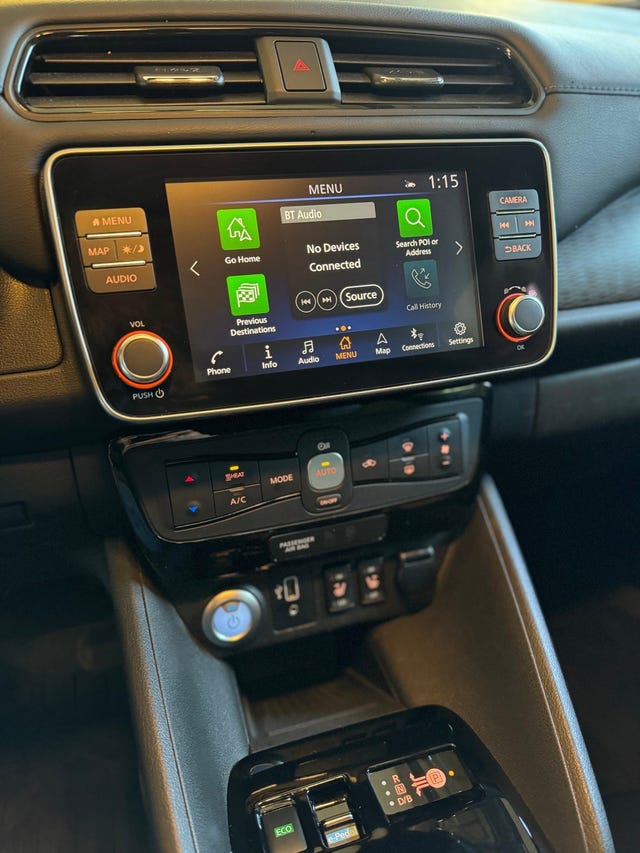 2021 NISSAN LEAF - 19