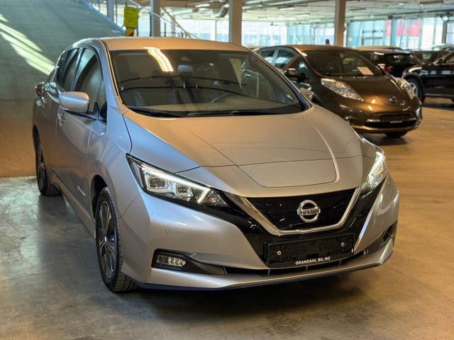 SJNFAAZE1U0111731 2021 NISSAN LEAF-2