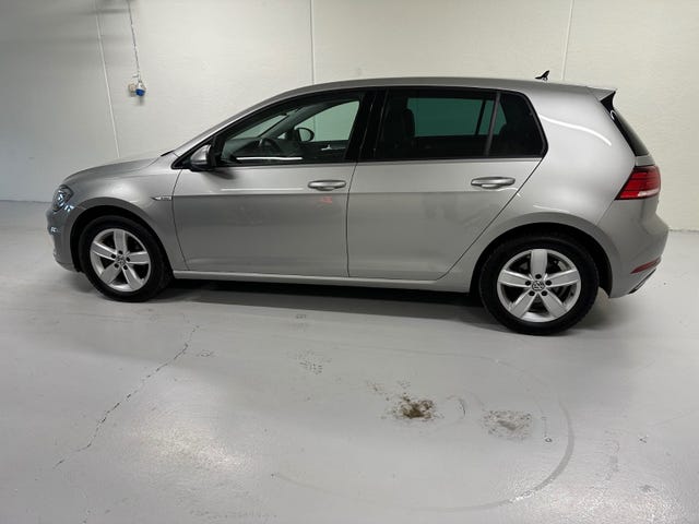 WVWZZZAUZJ8900822 2018 VOLKSWAGEN GOLF-3