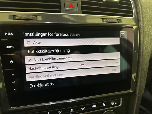 2018 VOLKSWAGEN GOLF - 24