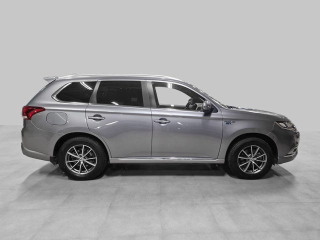 2020 MITSUBISHI OUTLANDER - 7