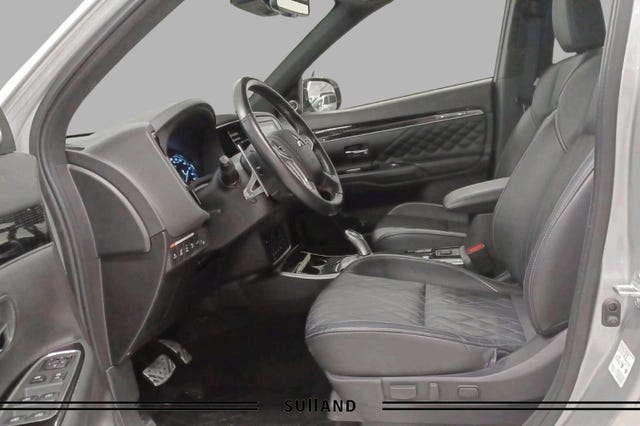 2020 MITSUBISHI OUTLANDER - 10