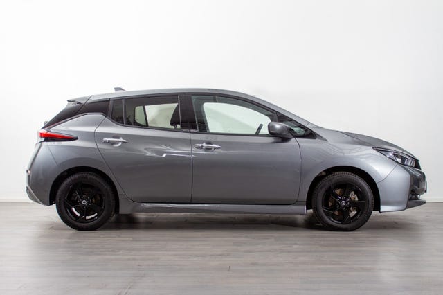 SJNFAAZE1U0159613 2022 NISSAN LEAF-5