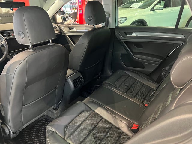 2018 VOLKSWAGEN GOLF - 11