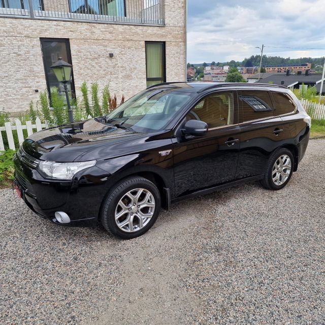 2014 MITSUBISHI OUTLANDER - 13