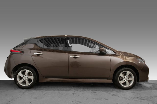 SJNFAAZE1U0106937 2021 NISSAN LEAF-4
