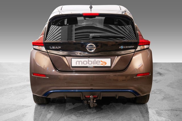 2021 NISSAN LEAF - 8