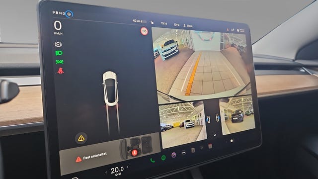 2022 TESLA MODEL 3 - 20