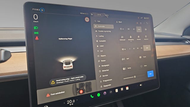 2022 TESLA MODEL 3 - 16