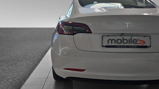 LRW3E7FS2NC514404 2022 TESLA MODEL 3-5