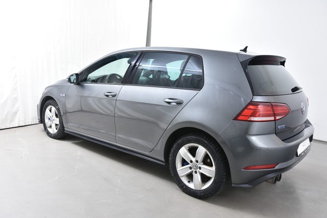 WVWZZZAUZJW810083 2018 VOLKSWAGEN GOLF-1