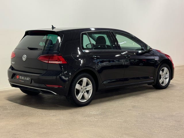 WVWZZZAUZJW900439 2018 VOLKSWAGEN GOLF-5