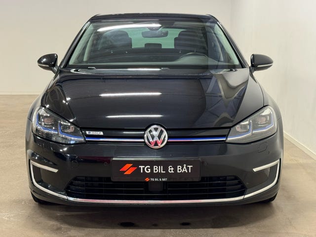 WVWZZZAUZJW900439 2018 VOLKSWAGEN GOLF-3