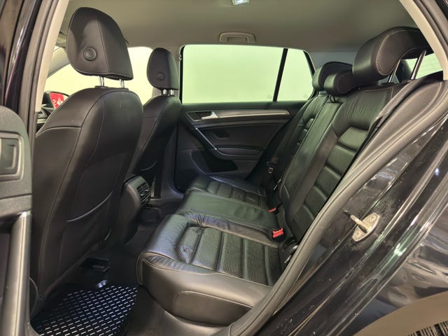 2018 VOLKSWAGEN GOLF - 19