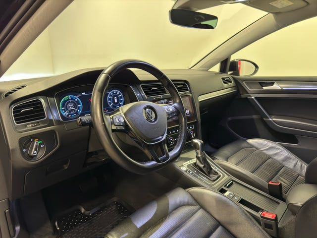 2018 VOLKSWAGEN GOLF - 17
