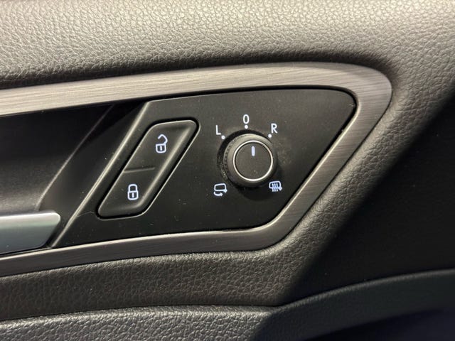 2018 VOLKSWAGEN GOLF - 21
