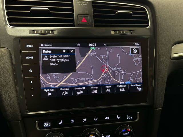 2018 VOLKSWAGEN GOLF - 33
